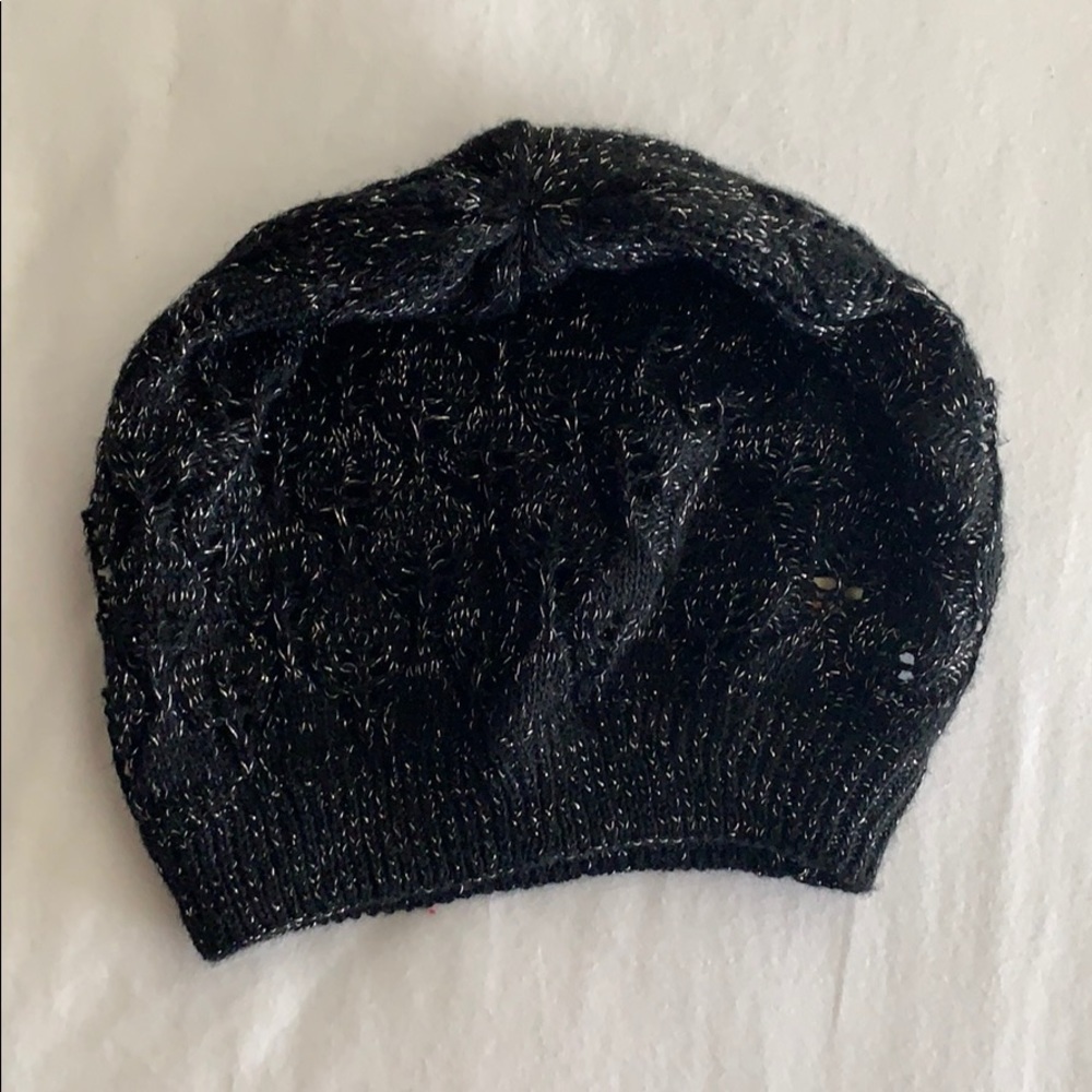 Black beanie